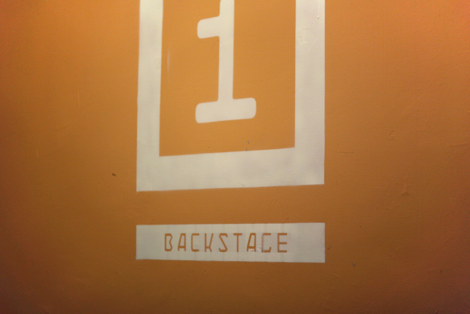 Backstage 2
