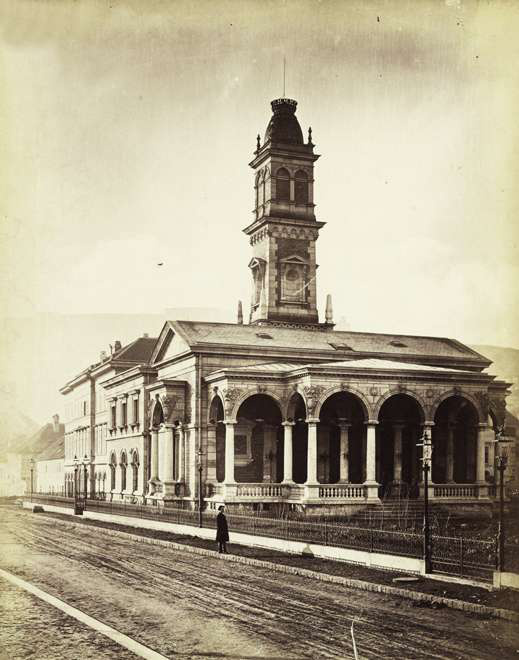 Tabán és a Gellérthegy északi oldala. A felvétel 1872 körül készült.
