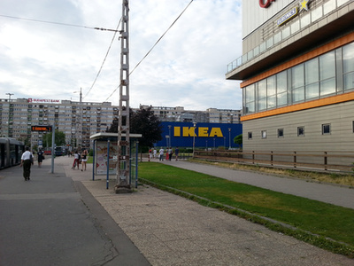 Az egyik működő térrész az IKEA és a Sugár között
