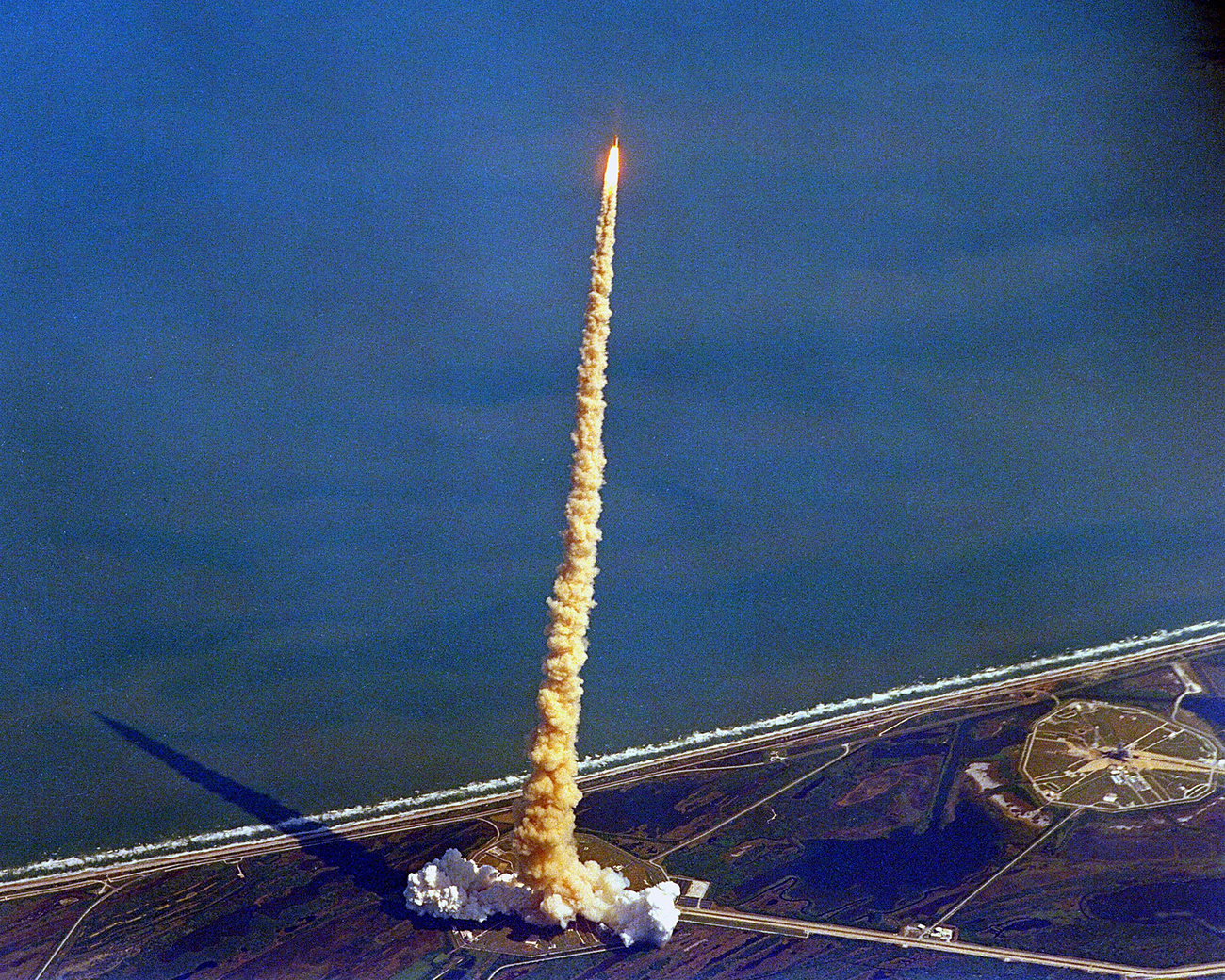 A Columbia katasztrófája végülis az űrsiklóprogram befejezéséhez vezetett. 